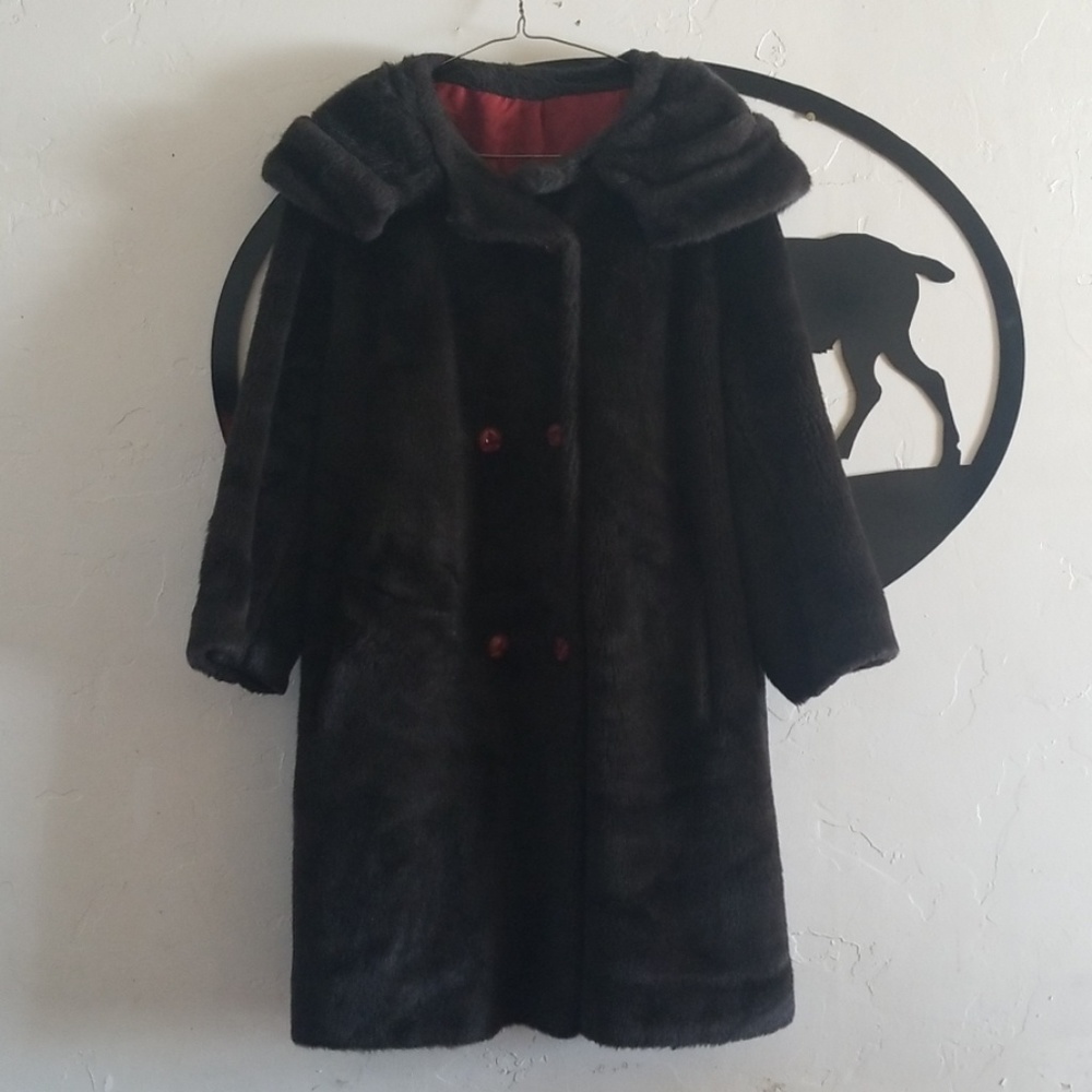 Vintage 1960s brown fur coat